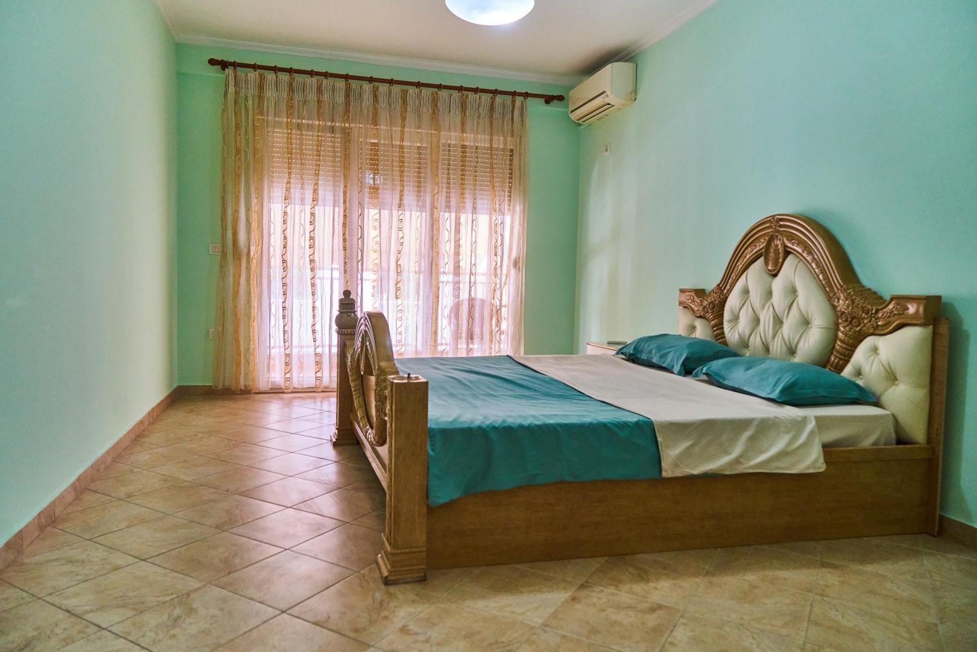 Kalpazo Home Skanderbeg Square Tirana Exteriör bild