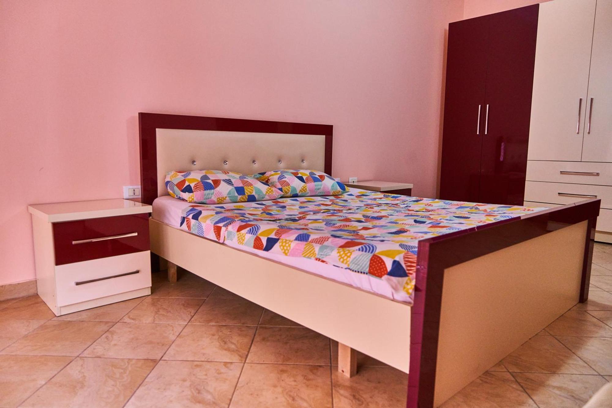 Kalpazo Home Skanderbeg Square Tirana Exteriör bild