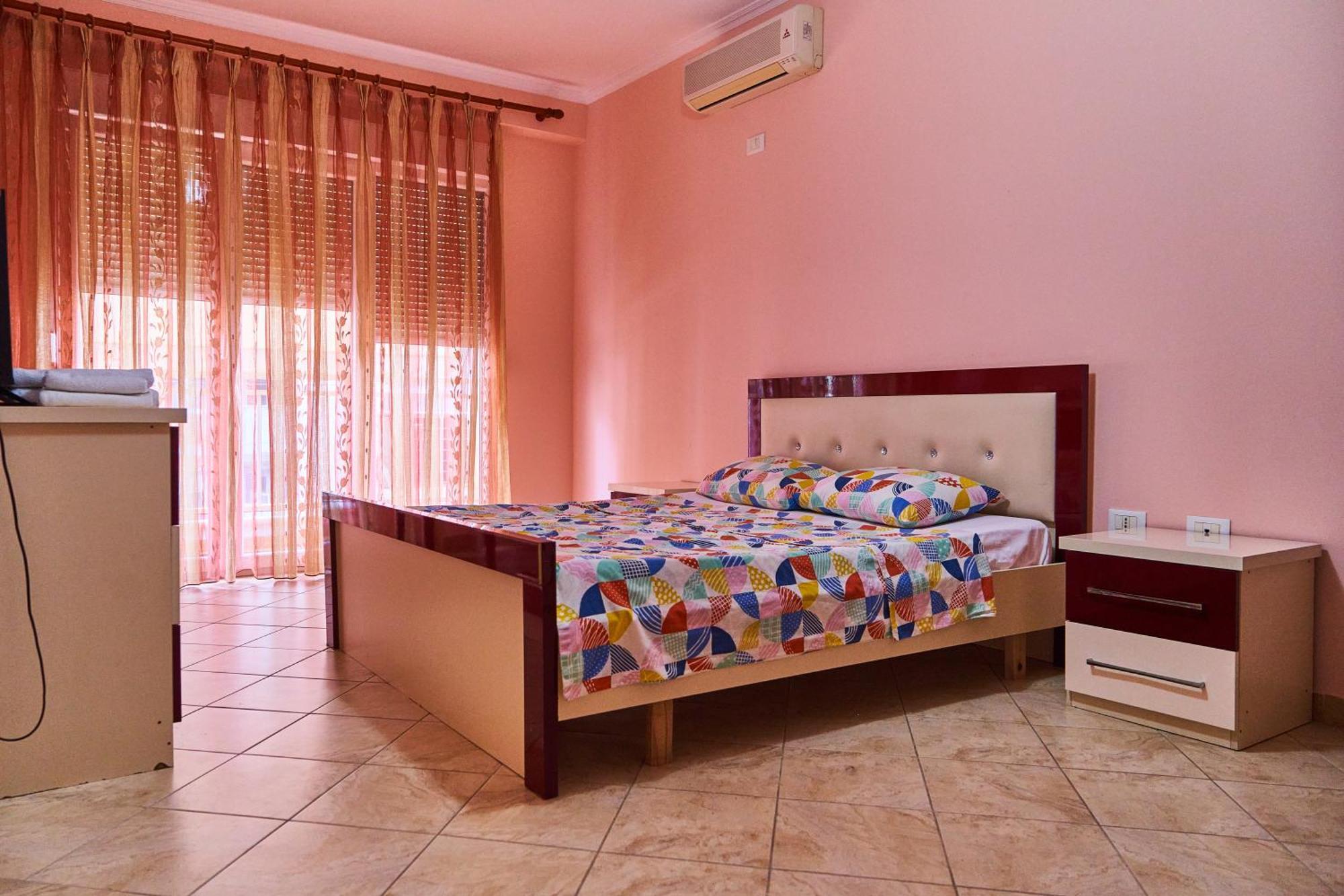 Kalpazo Home Skanderbeg Square Tirana Exteriör bild