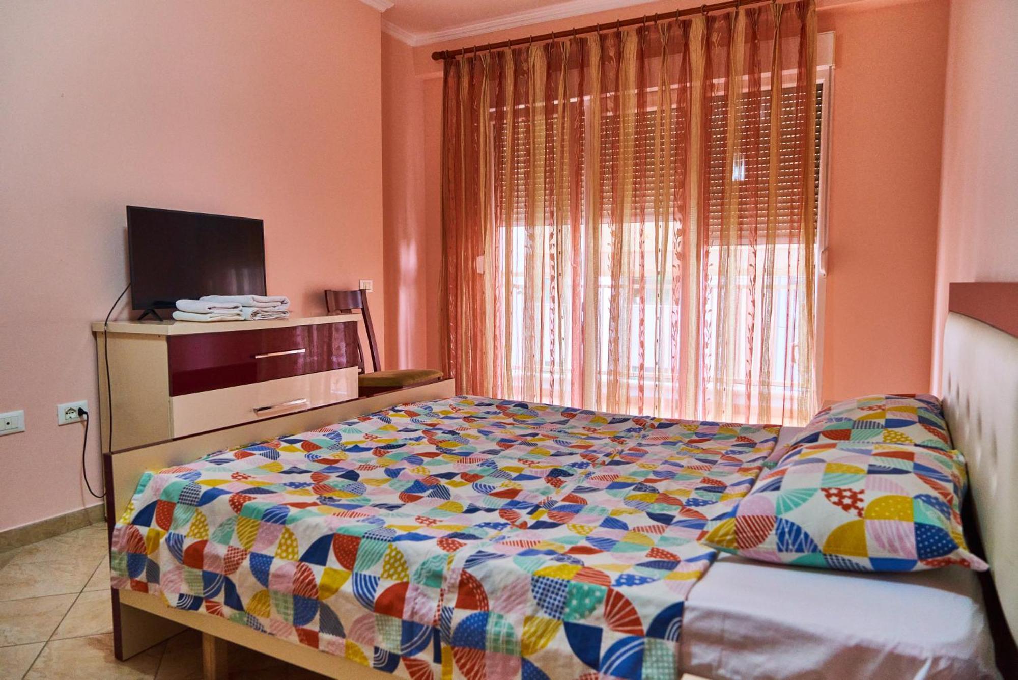 Kalpazo Home Skanderbeg Square Tirana Exteriör bild