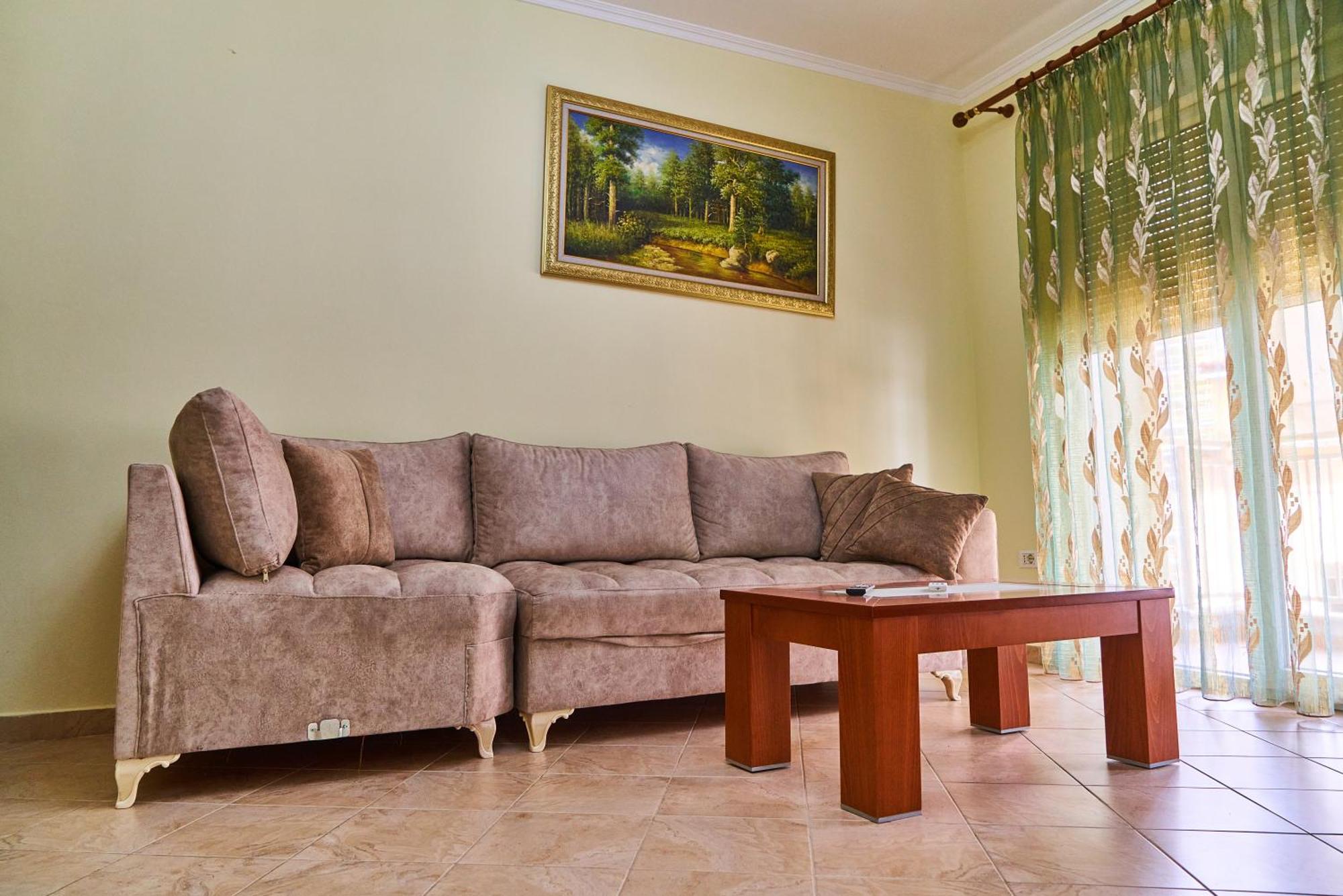 Kalpazo Home Skanderbeg Square Tirana Exteriör bild