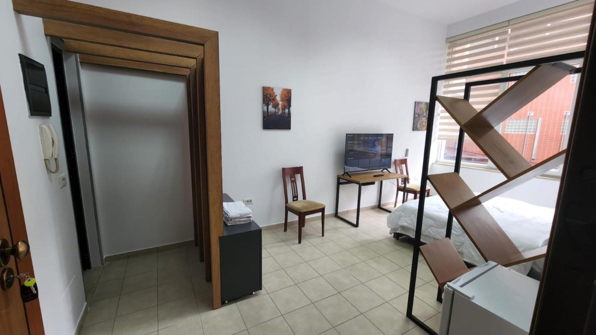 Kalpazo Home Skanderbeg Square Tirana Exteriör bild